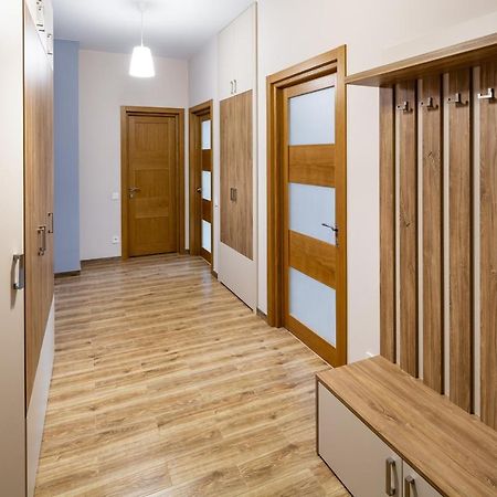 Romari Гнатюка 3 Apartman Lviv Kültér fotó