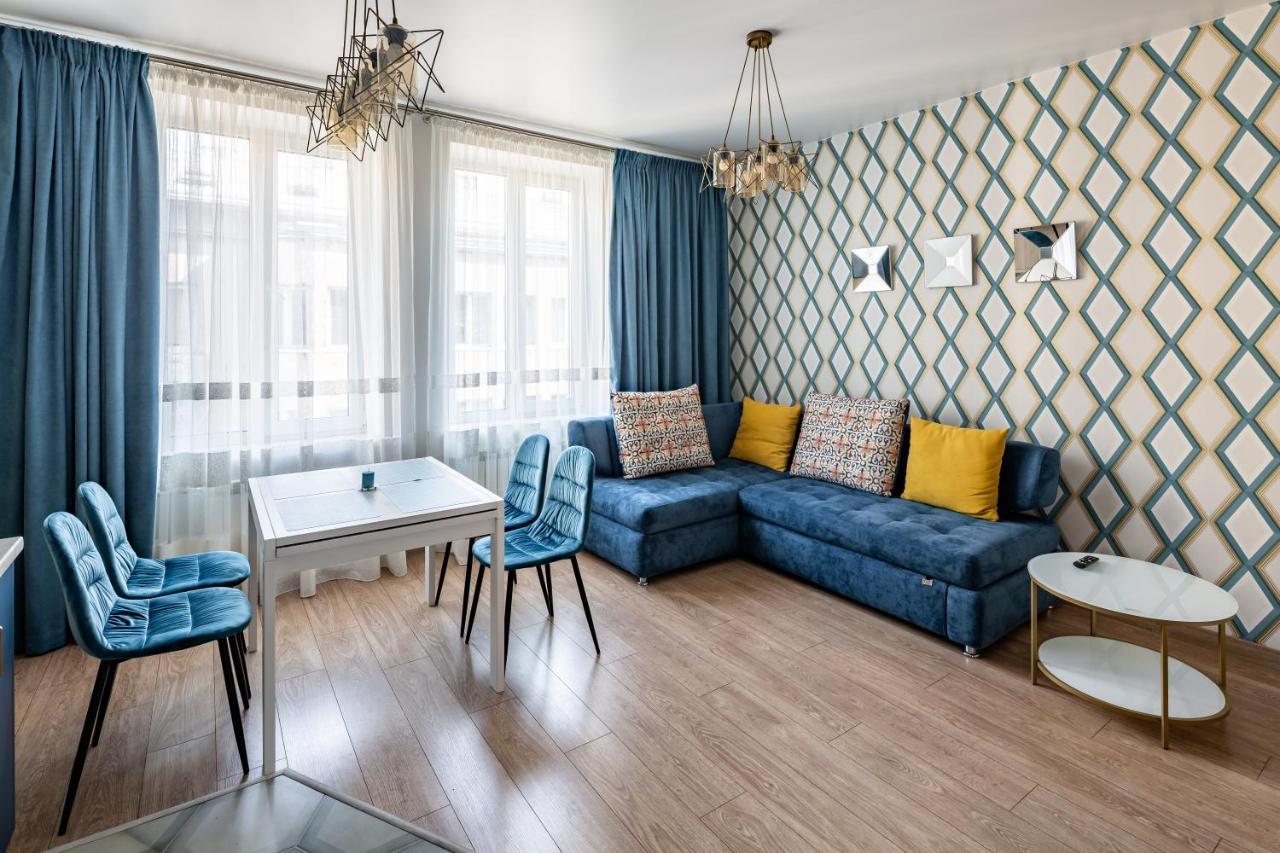 Romari Гнатюка 3 Apartman Lviv Kültér fotó